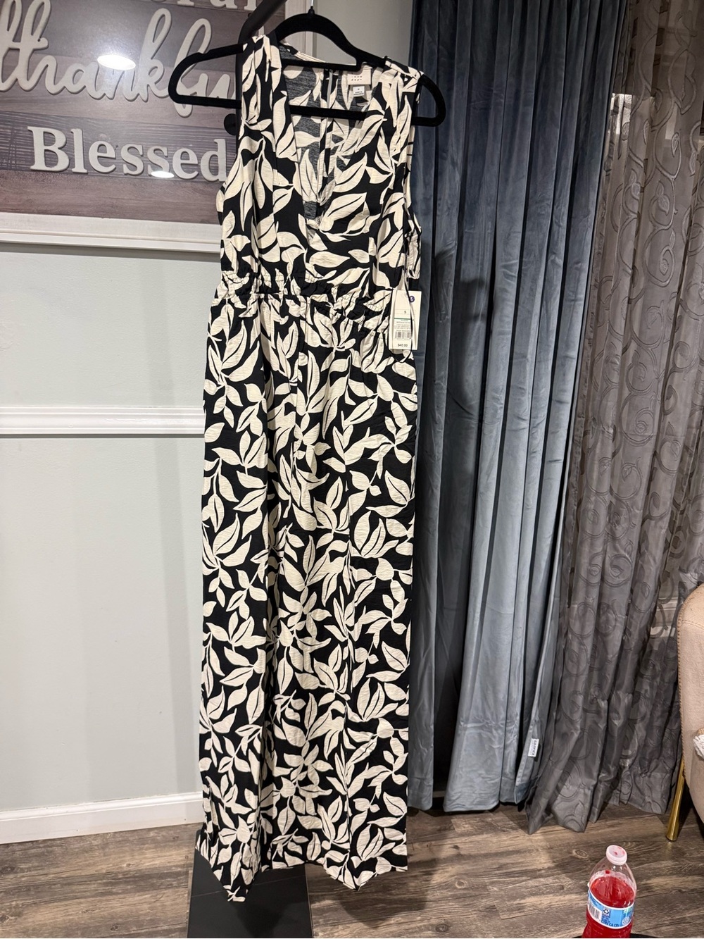 Sleeveless Black & Cream Leaf Print Jumpsuit